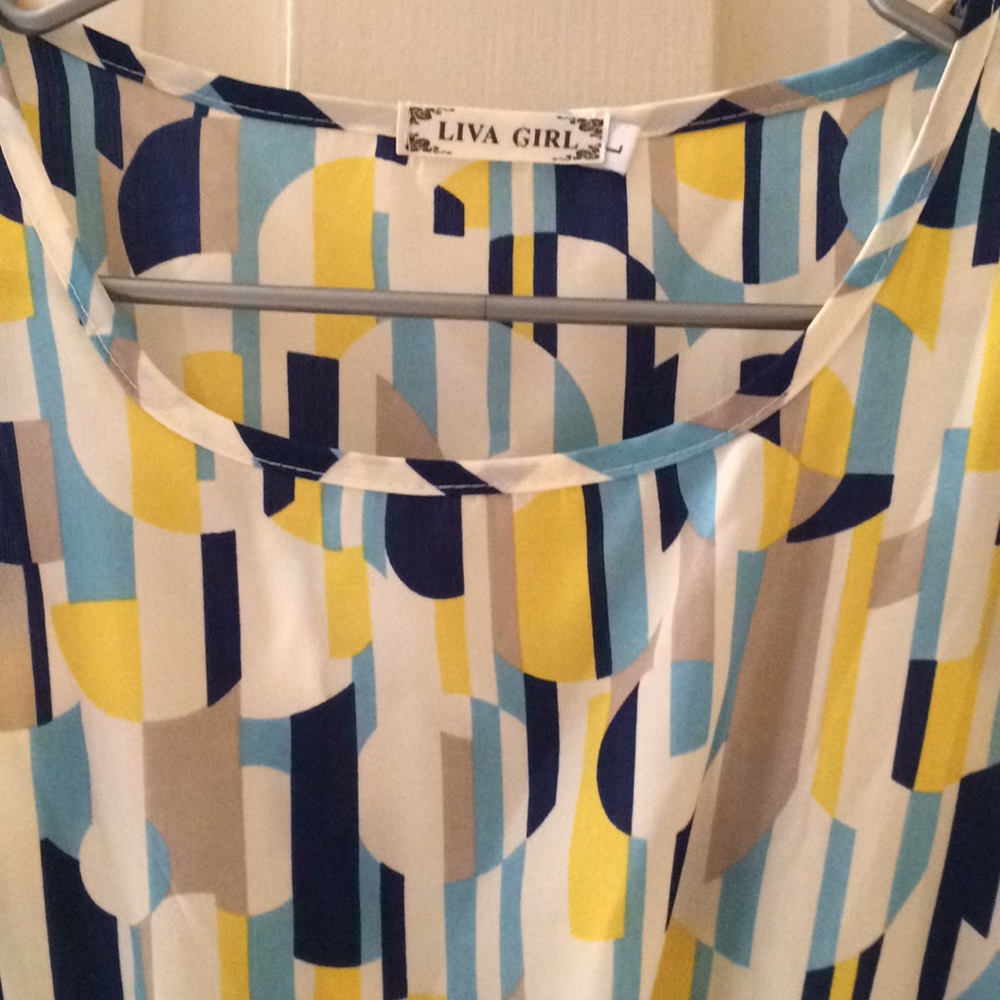 Fun pattern summer dress. Size L. - Picture 2 of 2